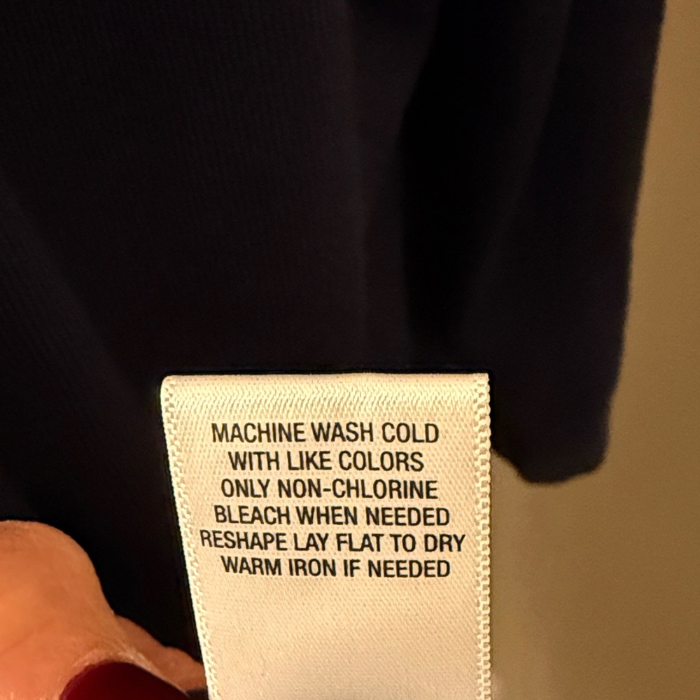 Roz &Ali  Knit Navy Scalloped Cardigan - Picture 6 of 6